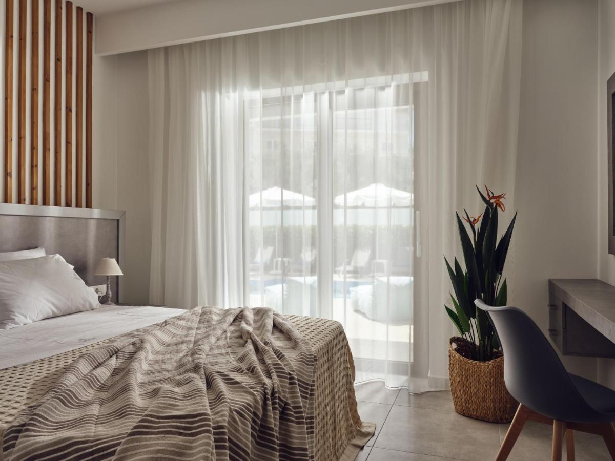 Dareia Suites Plános Esterno foto