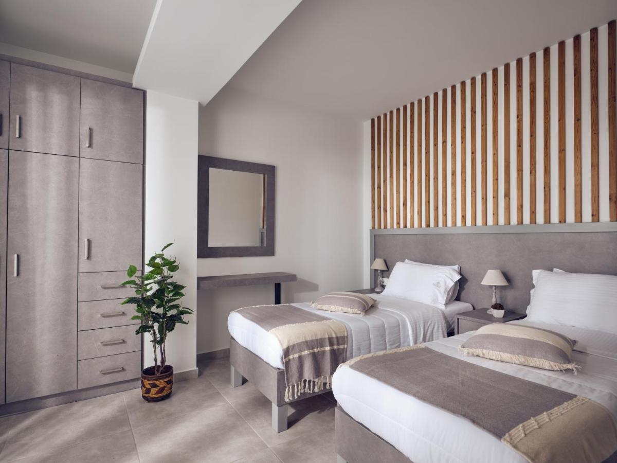 Dareia Suites Plános Esterno foto