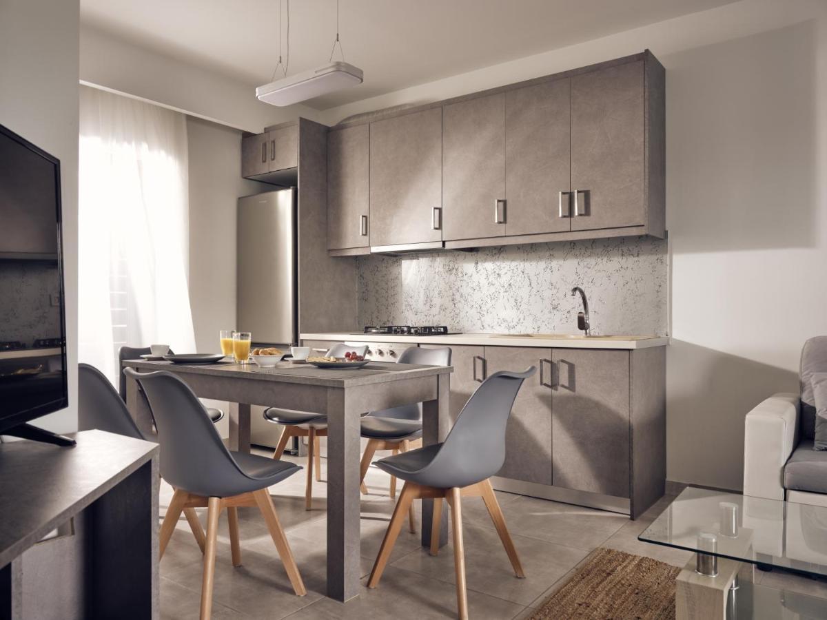 Dareia Suites Plános Esterno foto
